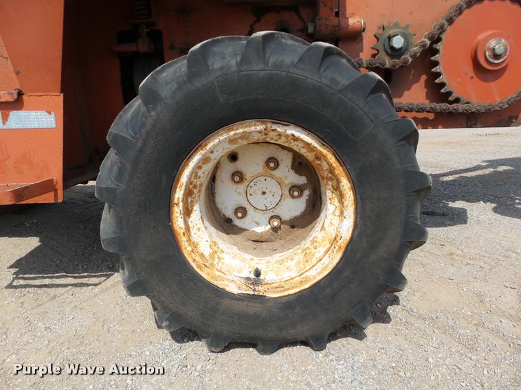 image for item DB4035 1985 Ditch Witch 6510DD trencher