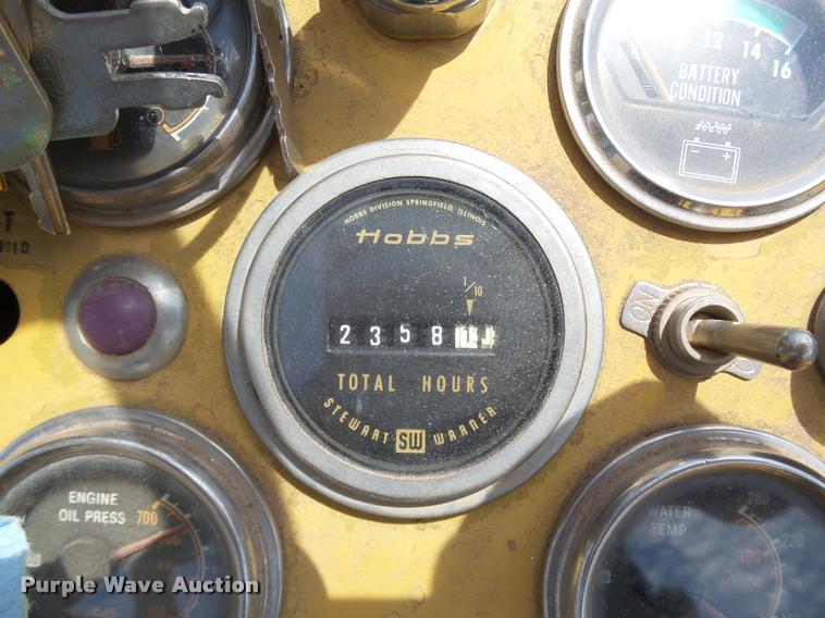 image for item DB4038 1992 Caterpillar PS-180 pneumatic roller