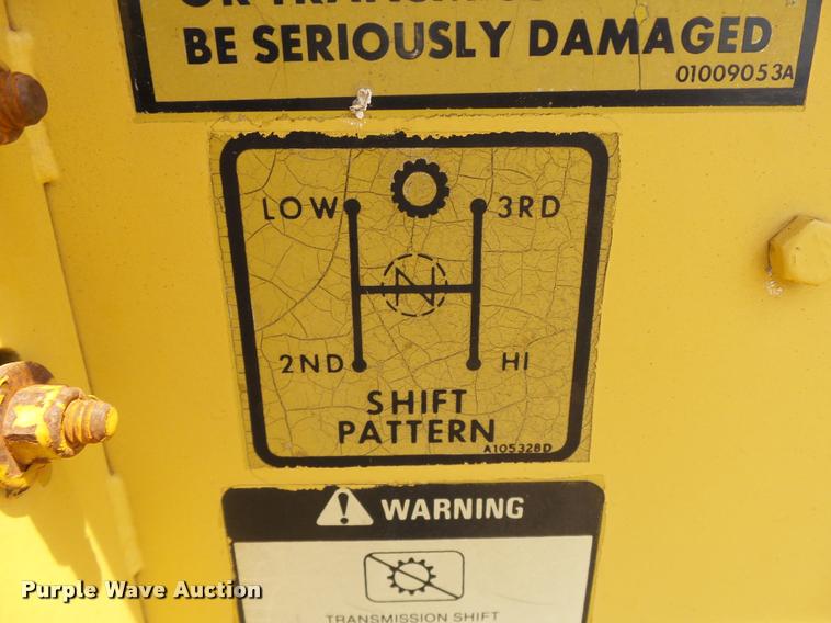 image for item DB4038 1992 Caterpillar PS-180 pneumatic roller