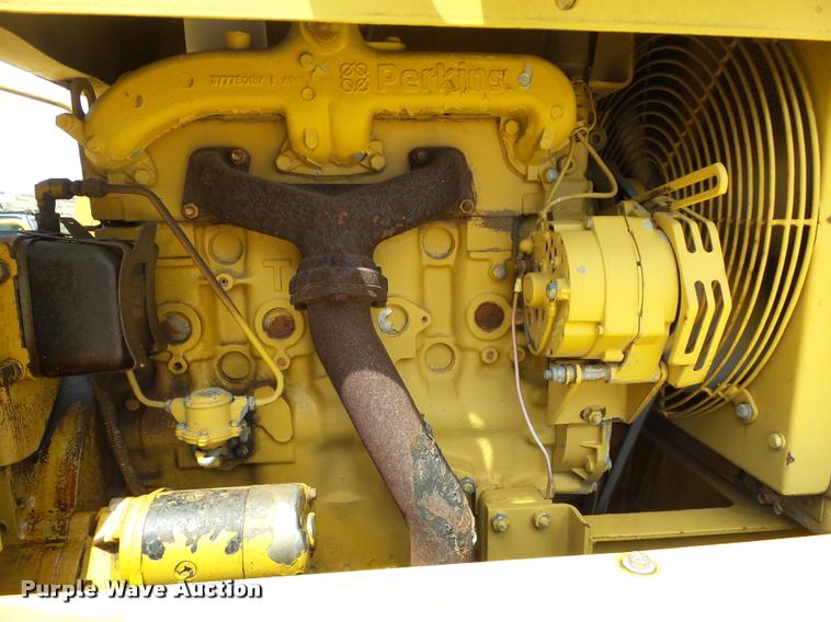 image for item DB4038 1992 Caterpillar PS-180 pneumatic roller