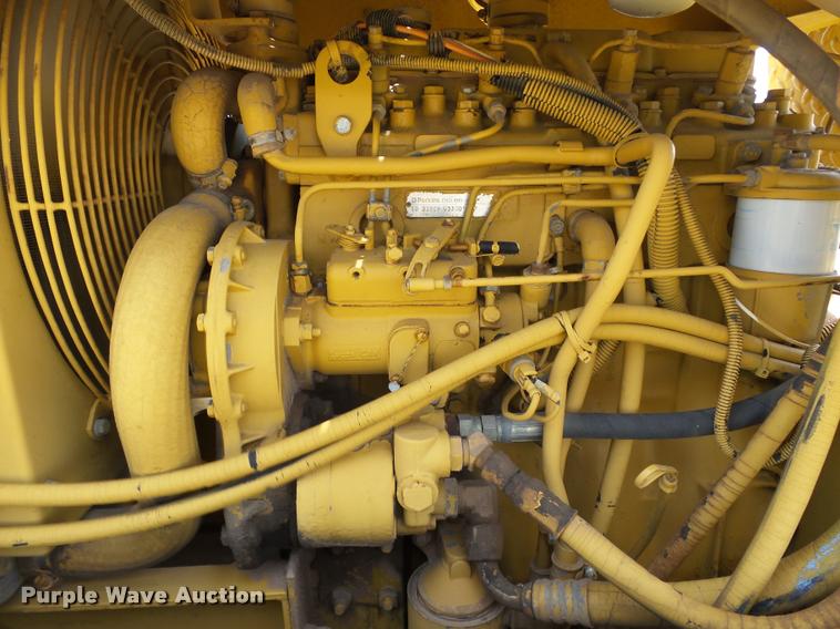 image for item DB4038 1992 Caterpillar PS-180 pneumatic roller