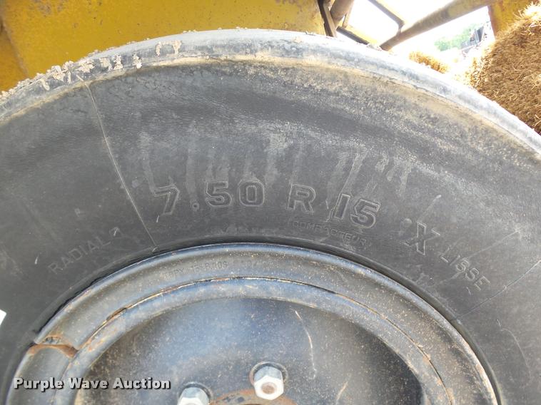 image for item DB4038 1992 Caterpillar PS-180 pneumatic roller