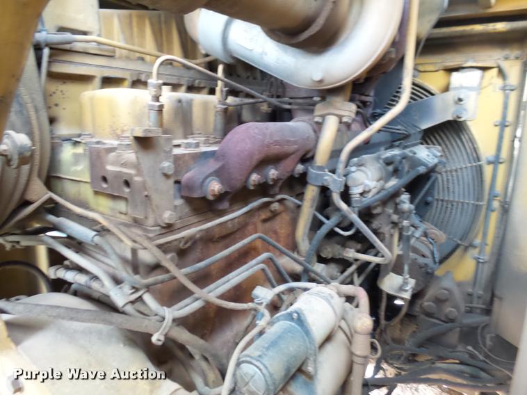 image for item DB4040 1990 Caterpillar 235C excavator