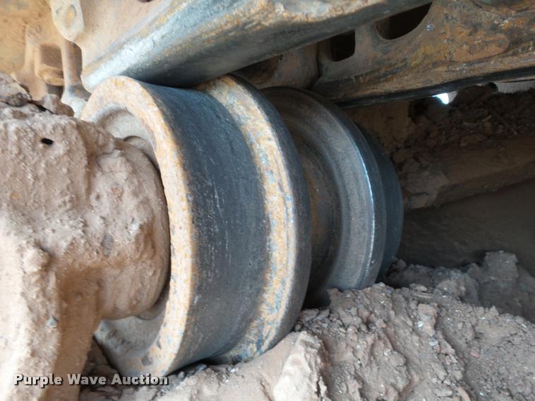 image for item DB4040 1990 Caterpillar 235C excavator