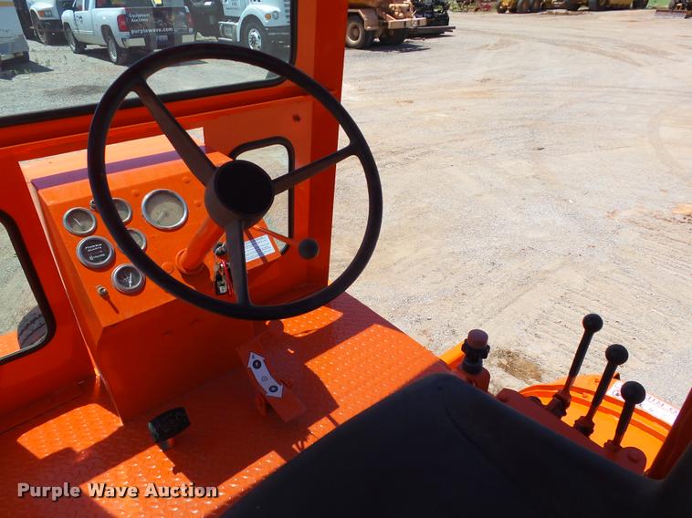 image for item DB4041 1994 Broce RJ300 broom