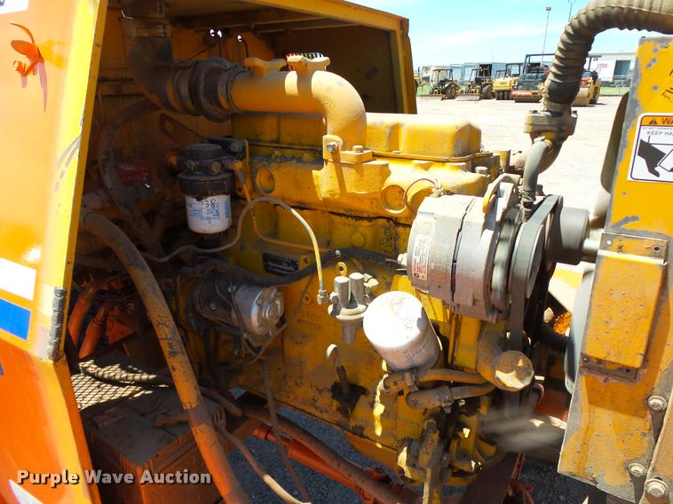 image for item DB4041 1994 Broce RJ300 broom