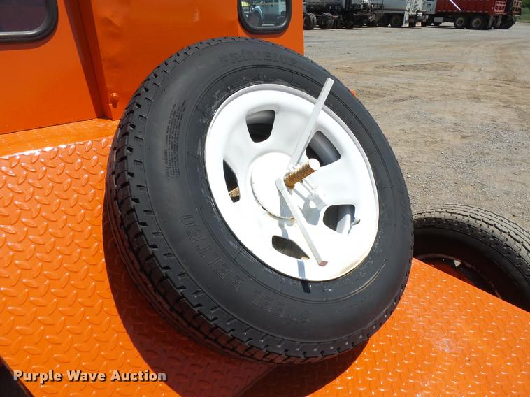 image for item DB4041 1994 Broce RJ300 broom