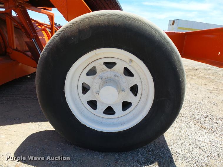 image for item DB4041 1994 Broce RJ300 broom