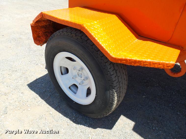 image for item DB4041 1994 Broce RJ300 broom