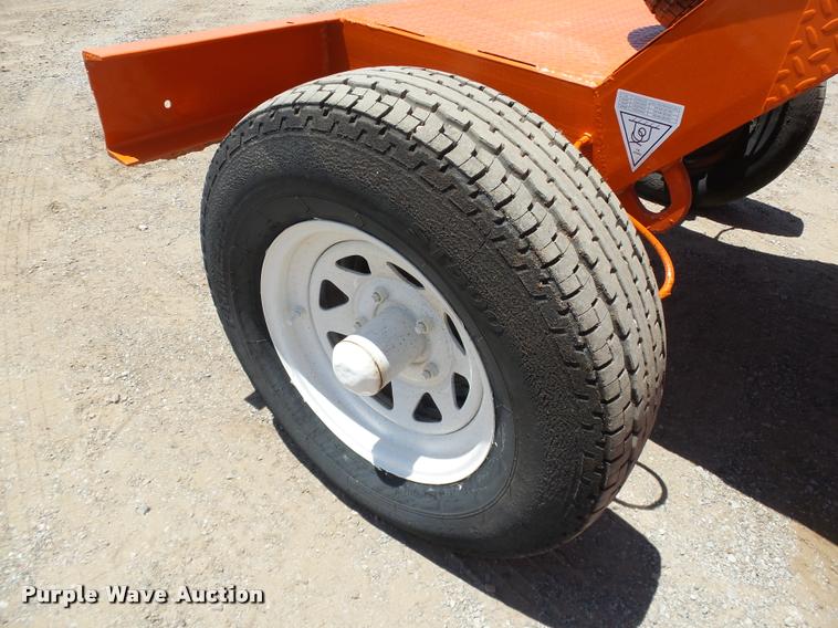 image for item DB4041 1994 Broce RJ300 broom