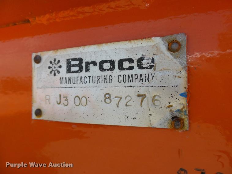 image for item DB4041 1994 Broce RJ300 broom