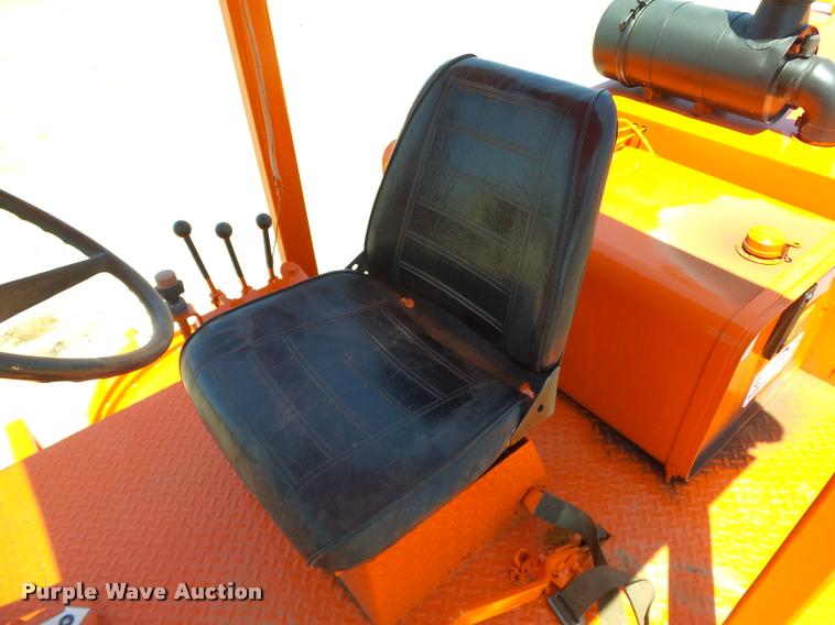 image for item DB4042 1992 Broce RJ300 broom