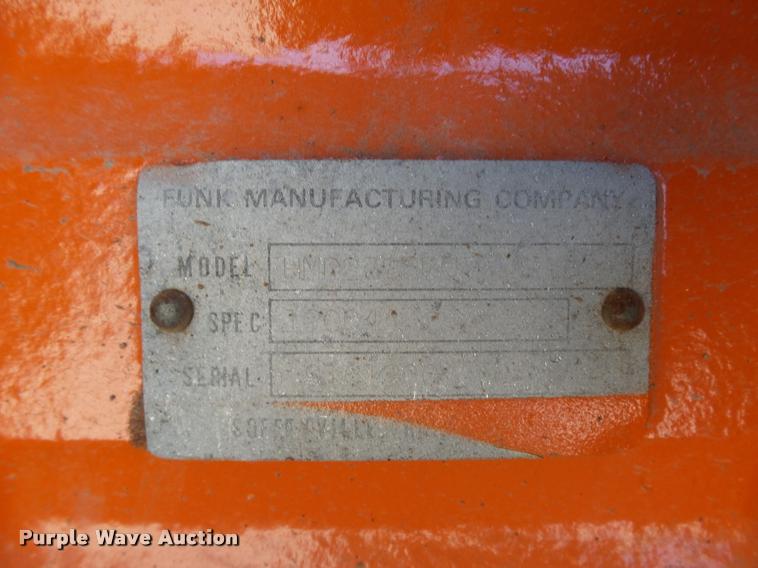 image for item DB4042 1992 Broce RJ300 broom