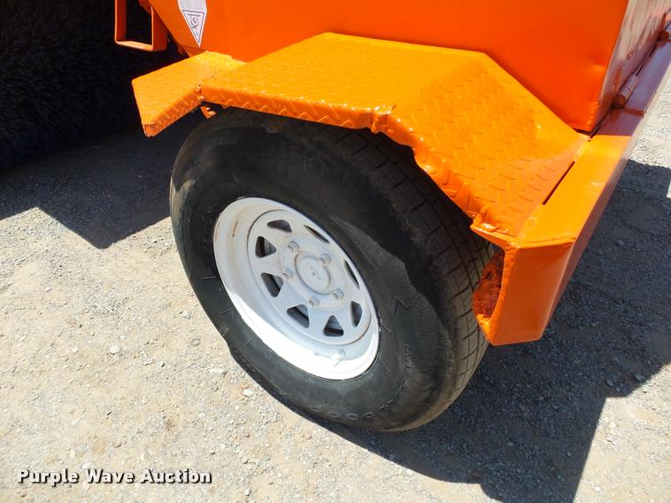 image for item DB4042 1992 Broce RJ300 broom