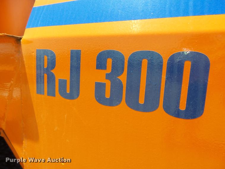 image for item DB4042 1992 Broce RJ300 broom