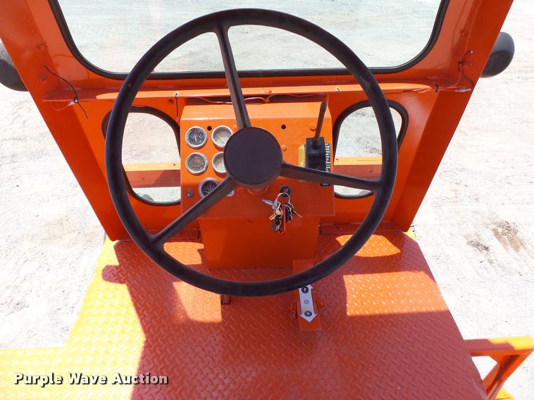 image for item DB4043 1995 Broce RJ300 broom