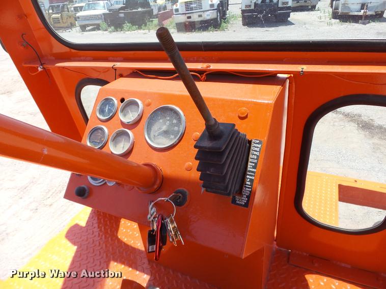 image for item DB4043 1995 Broce RJ300 broom