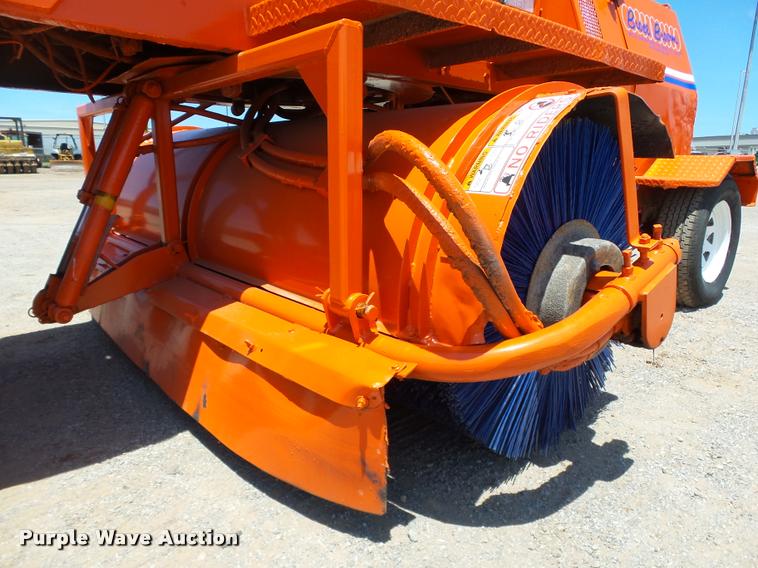 image for item DB4043 1995 Broce RJ300 broom