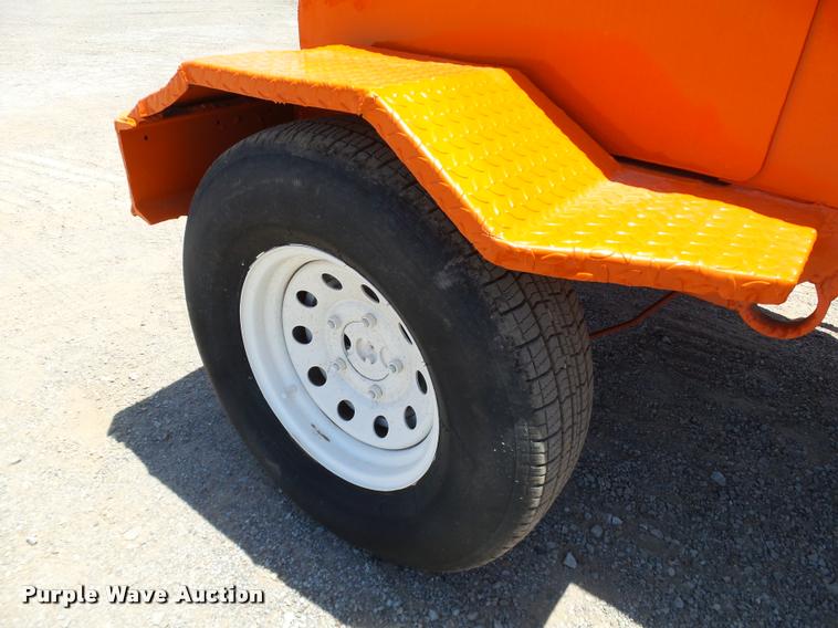 image for item DB4043 1995 Broce RJ300 broom