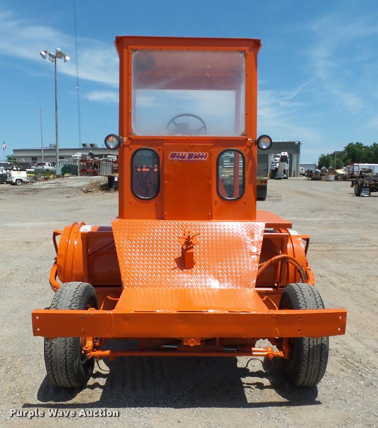 image for item DB4044 1992 Broce RJ300 broom