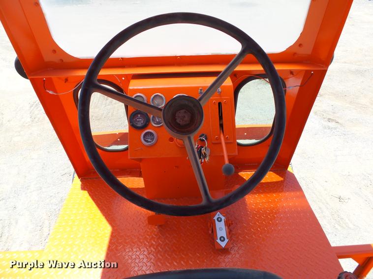 image for item DB4044 1992 Broce RJ300 broom