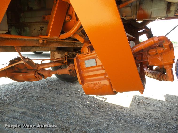 image for item DB4044 1992 Broce RJ300 broom