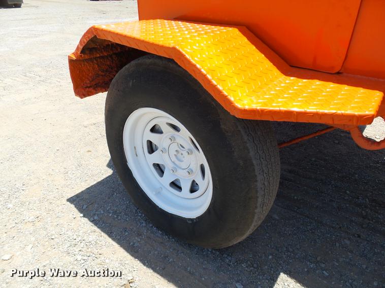 image for item DB4044 1992 Broce RJ300 broom