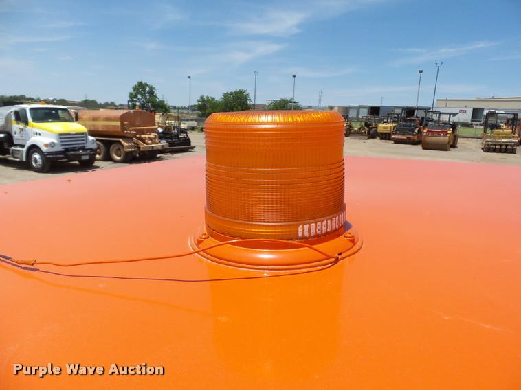 image for item DB4045 1995 Broce RJ300 broom