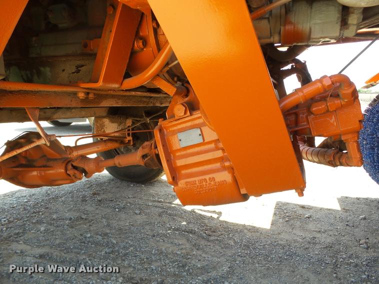 image for item DB4045 1995 Broce RJ300 broom