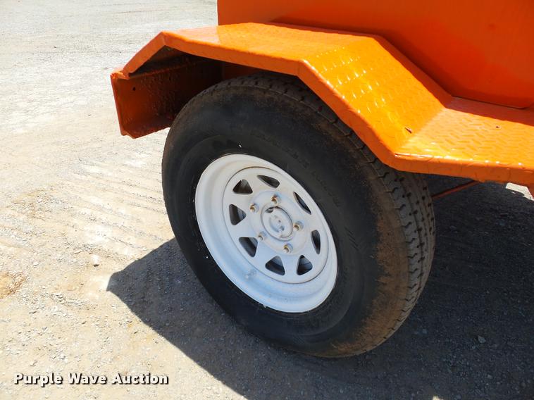 image for item DB4045 1995 Broce RJ300 broom