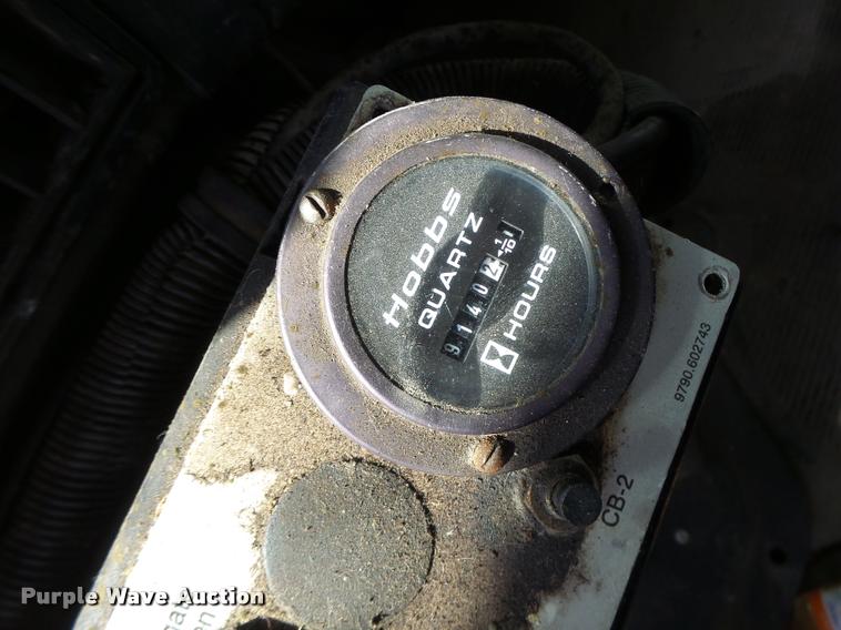 image for item DB5753 1999 International 4900 refuse truck