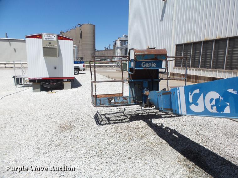 image for item DB5754 1995 Genie S60 boom lift