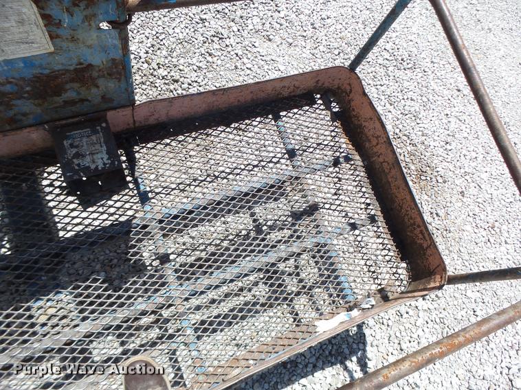 image for item DB5754 1995 Genie S60 boom lift