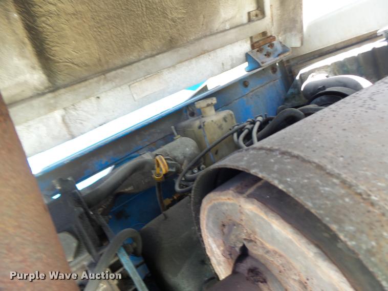 image for item DB5754 1995 Genie S60 boom lift