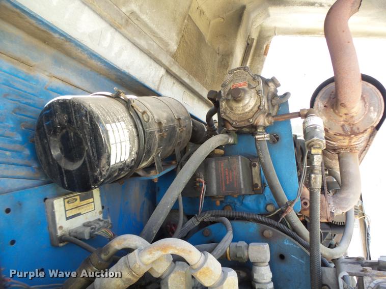 image for item DB5754 1995 Genie S60 boom lift