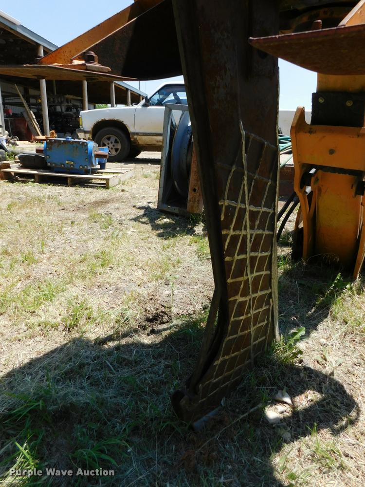 image for item DB9472 Case 860 Plow 108917A1 backhoe vibratory cable plow