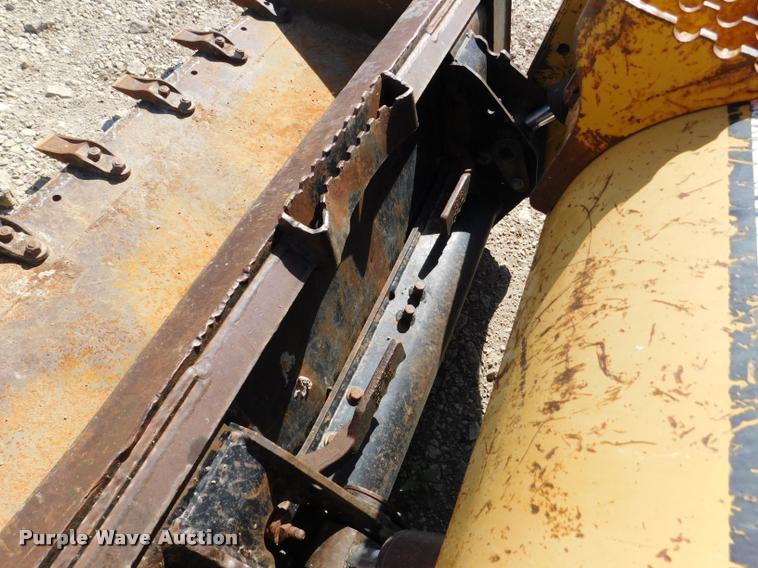 image for item DB9478 2004 Caterpillar 257B skid steer