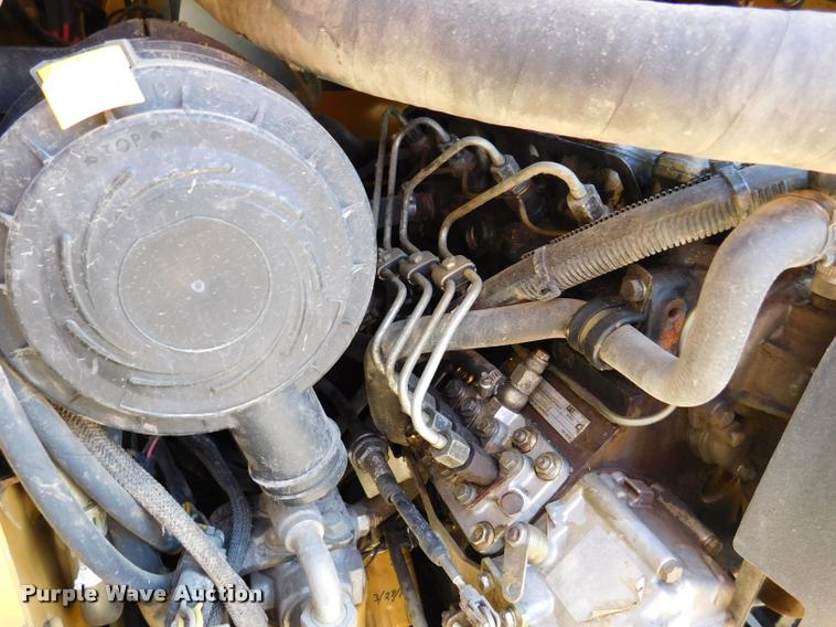 image for item DB9478 2004 Caterpillar 257B skid steer