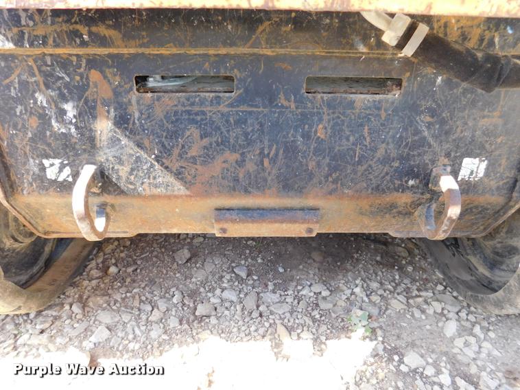 image for item DB9478 2004 Caterpillar 257B skid steer