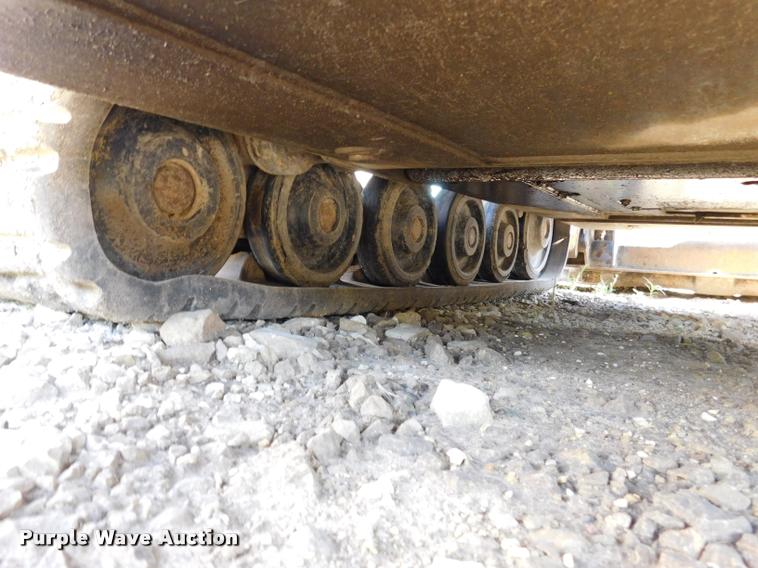 image for item DB9478 2004 Caterpillar 257B skid steer