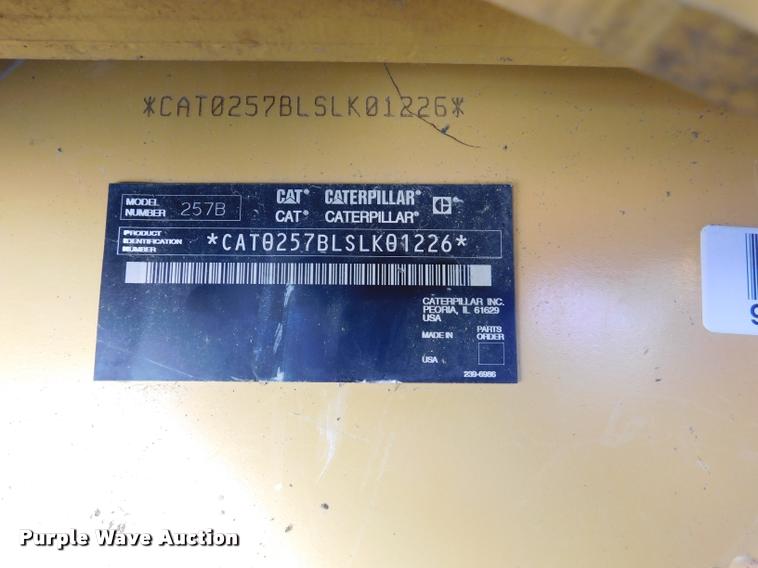 image for item DB9478 2004 Caterpillar 257B skid steer