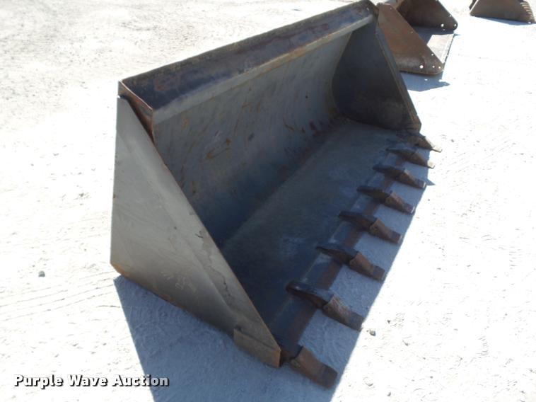 image for item DH9325 Bobcat skid steer bucket