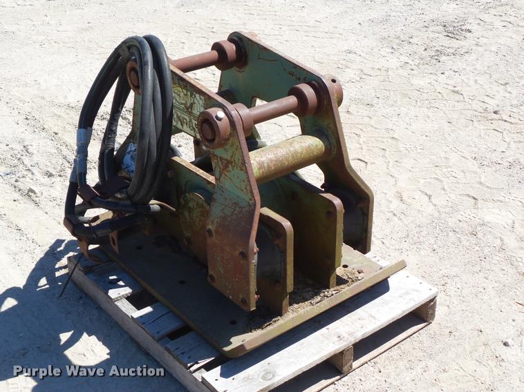 image for item DH9333 Kent KNP65 plate compactor