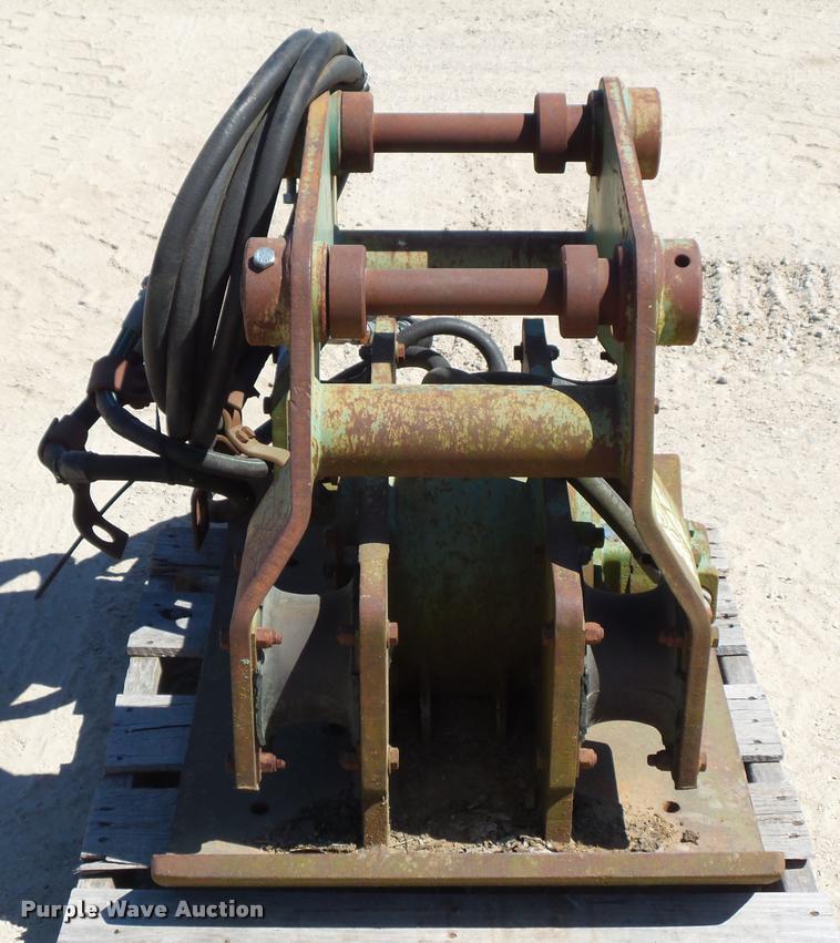 image for item DH9333 Kent KNP65 plate compactor