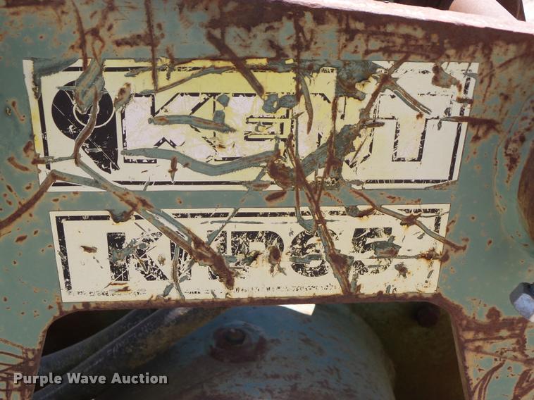 image for item DH9333 Kent KNP65 plate compactor