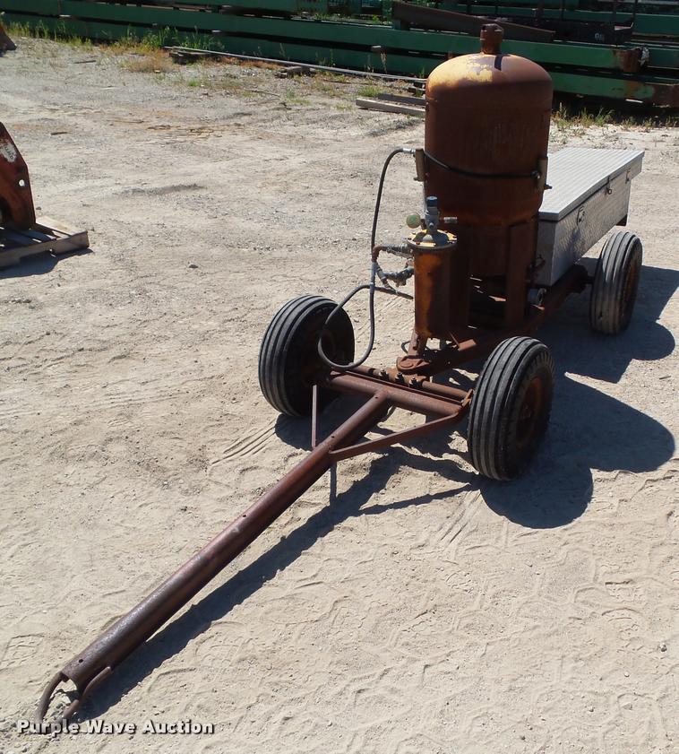 image for item DH9335 Hill Manufacturing sand blaster