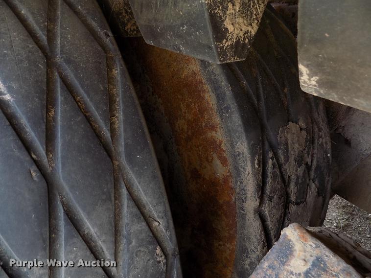 image for item DK9972 Caterpillar Challenger 65 tractor