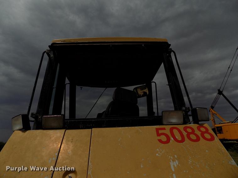 image for item DK9972 Caterpillar Challenger 65 tractor