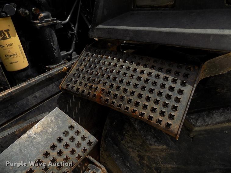 image for item DK9972 Caterpillar Challenger 65 tractor