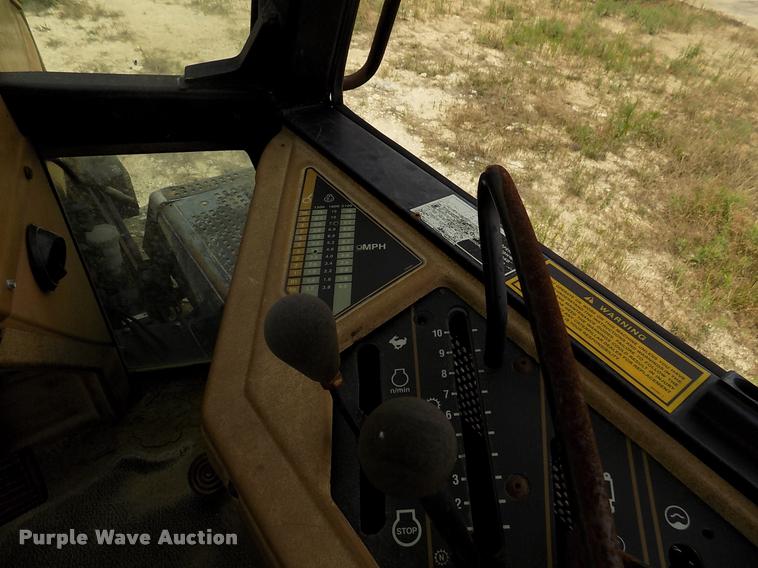 image for item DK9972 Caterpillar Challenger 65 tractor